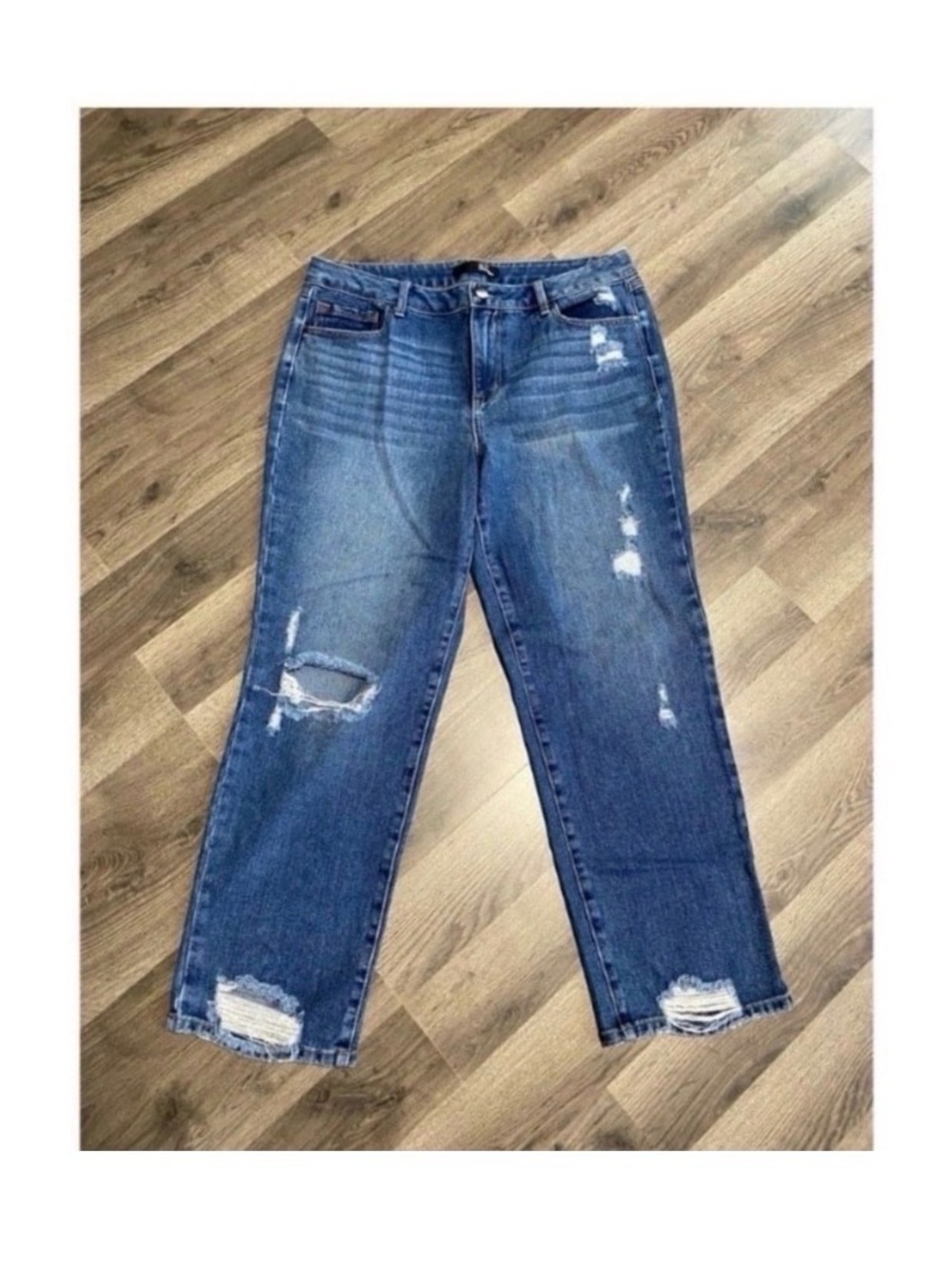 1822 DENIM RIPPED RELAXED STRAIGHT LEG JEANS - Picture 5 of 9